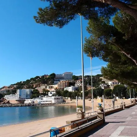 Nuevo Luminoso Apartamento Catalina A 80 Metros De La Playa Para 4 Personas Sant Feliu de Guixols Exterior photo